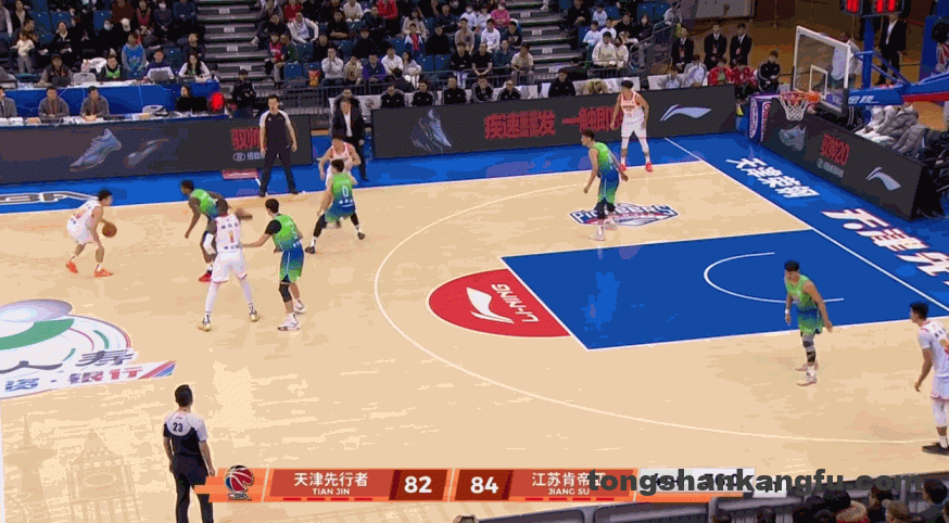 26岁广西球王，在质疑声中成为本土得分王