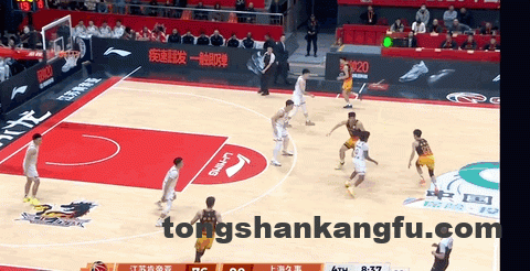 26岁广西球王，在质疑声中成为本土得分王