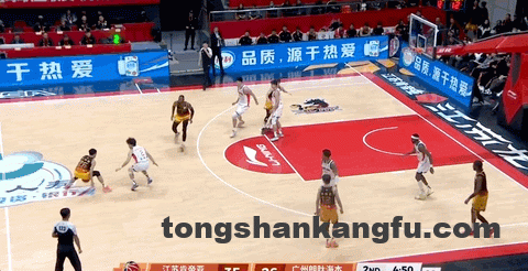 26岁广西球王，在质疑声中成为本土得分王