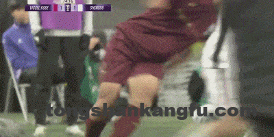 亚冠-蓉城终场前送点2-2神户 费利佩双响韦世豪造点+中柱